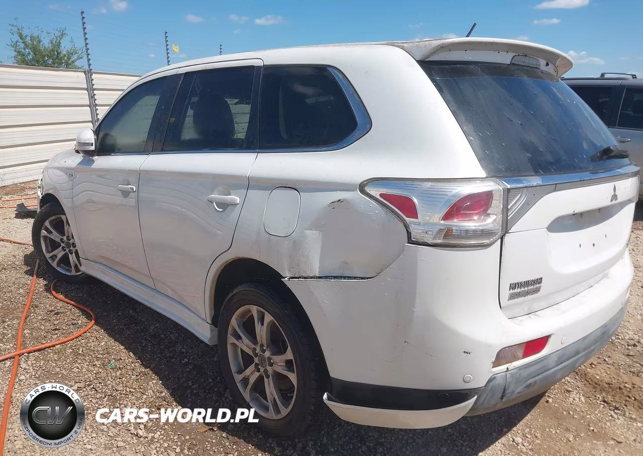 2014 Mitsubishi Outlander Gt VIN:JA4JZ4AX2EZ003167 - 3