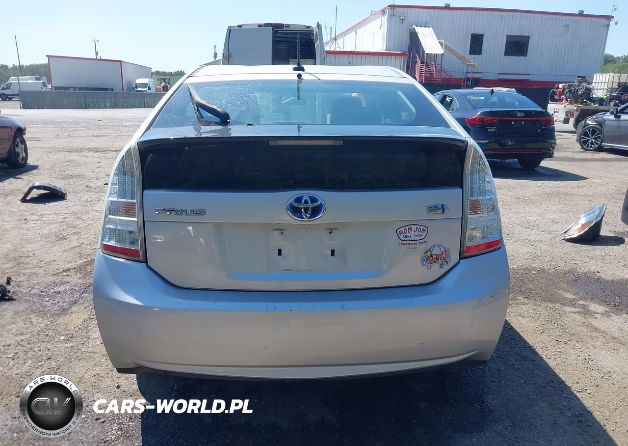 2011 Toyota Prius Three VIN:JTDKN3DU8B0313518 - 16