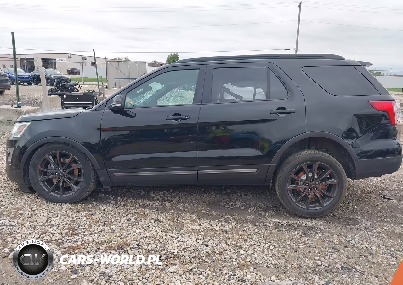 2017 Ford Explorer Xlt VIN:1FM5K8D86HGE21671 - 14