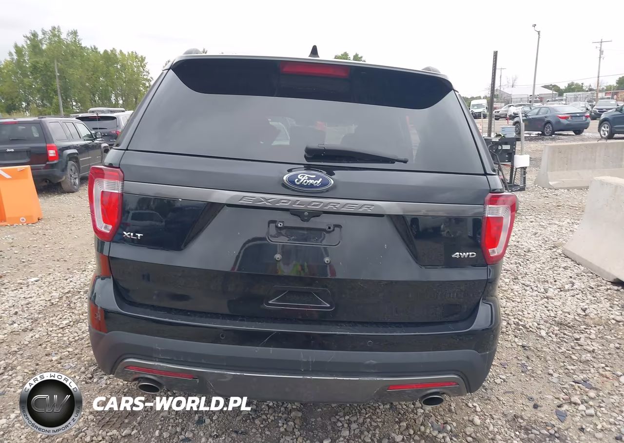 2017 Ford Explorer Xlt VIN:1FM5K8D86HGE21671 - 16