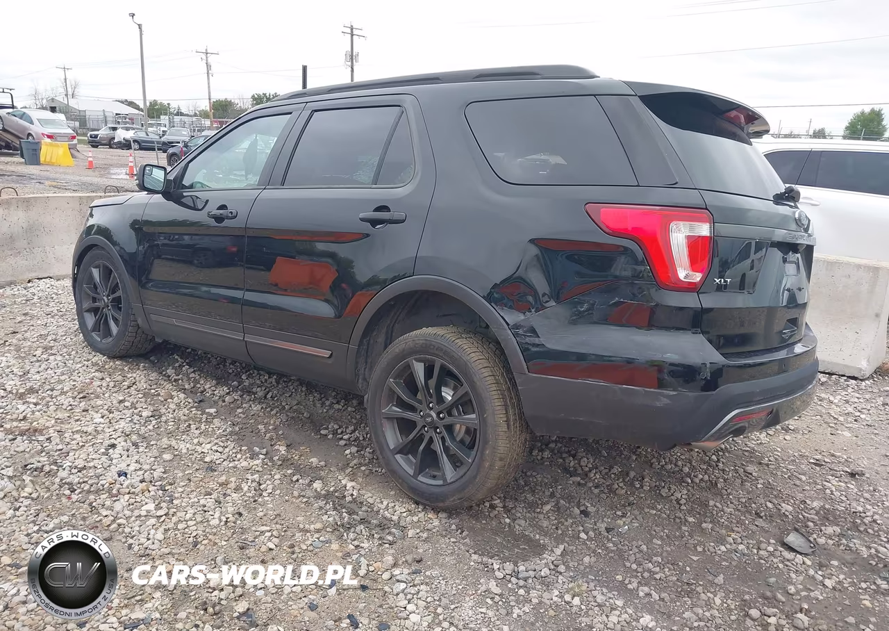 2017 Ford Explorer Xlt VIN:1FM5K8D86HGE21671 - 3