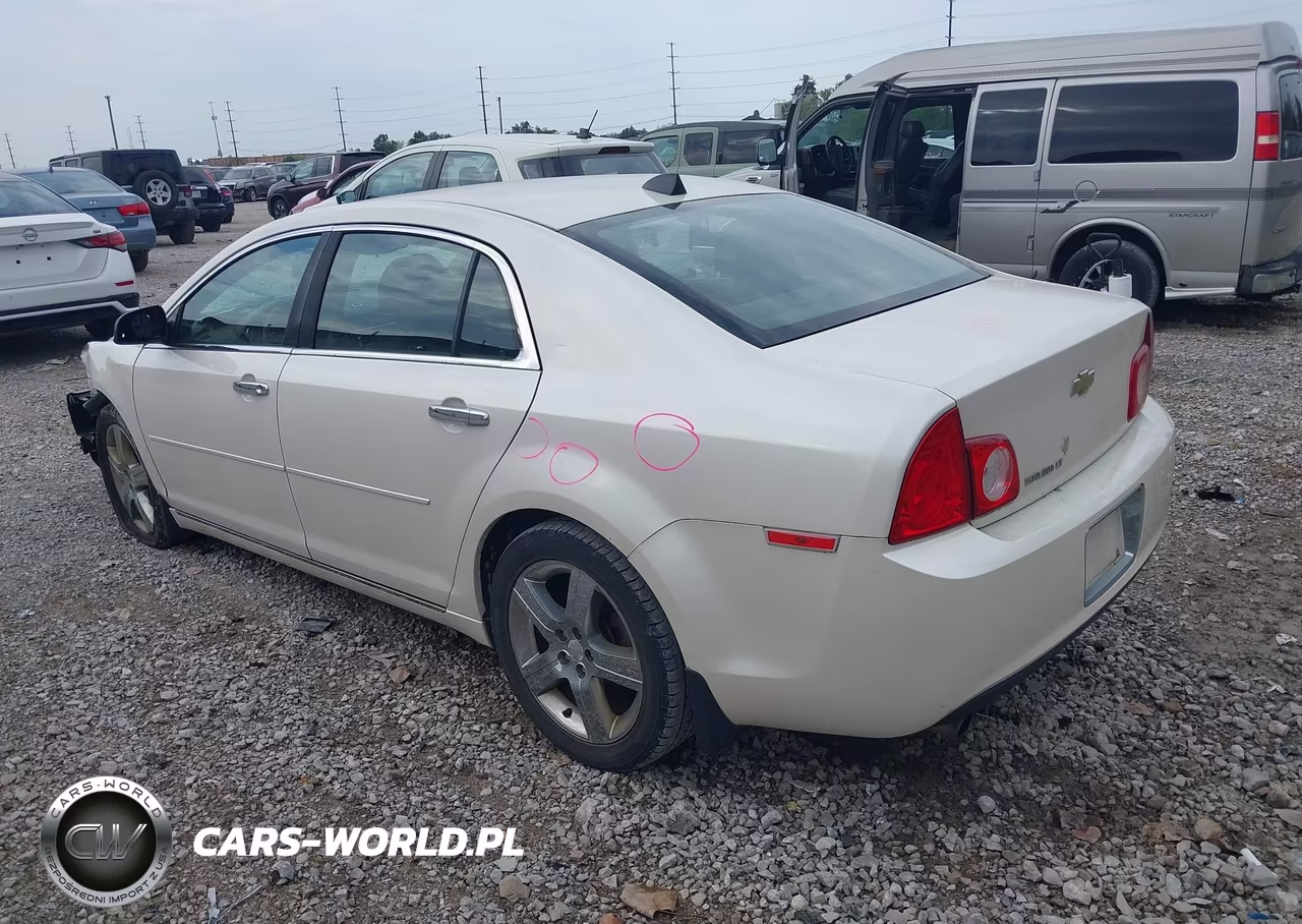 2012 Chevrolet Malibu 1Lt VIN:1G1ZC5E05CF370956 - 3