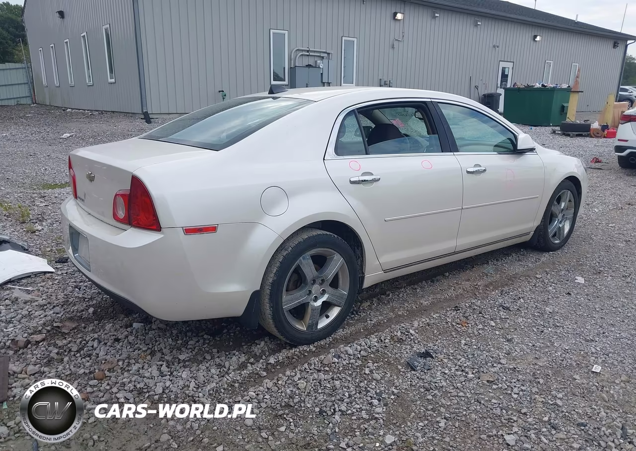2012 Chevrolet Malibu 1Lt VIN:1G1ZC5E05CF370956 - 4