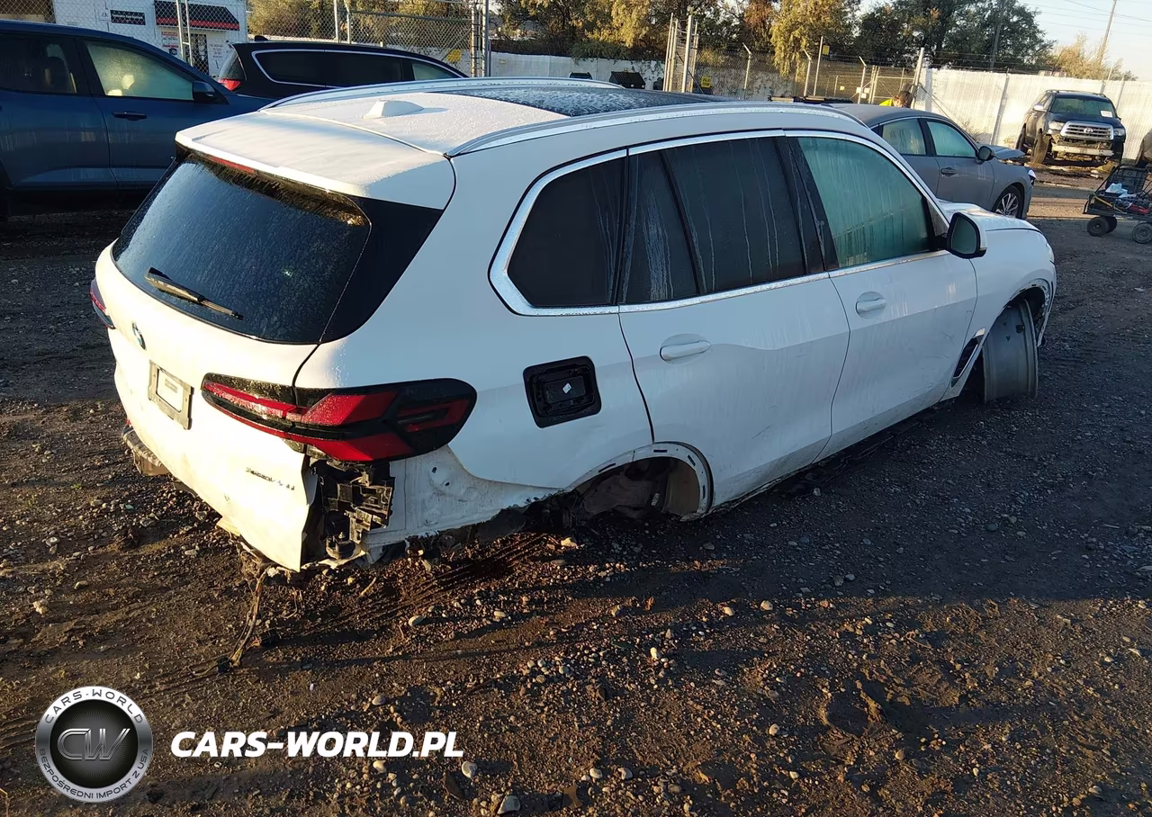 2026 BMW X5 xDrive40I VIN:5UX23EU04T9047229 - 4