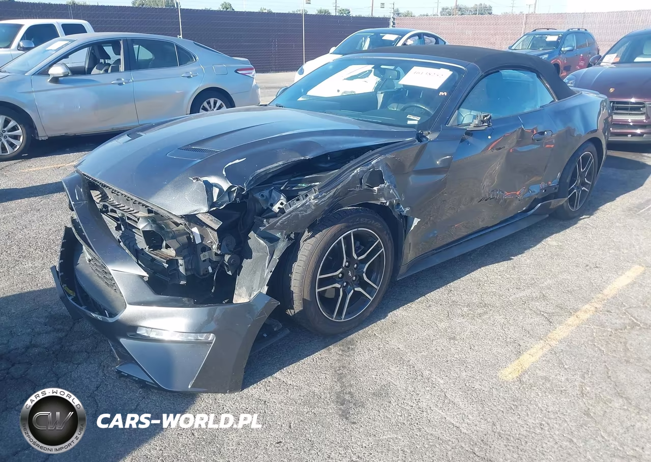2020 Ford Mustang Ecoboost Premium VIN:1FATP8UH1L5125867 - 6