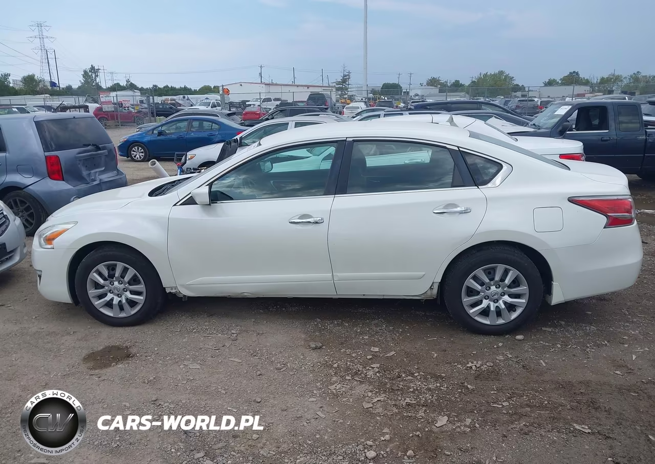 2014 Nissan Altima 2.5 S VIN:1N4AL3AP7EC316435 - 14