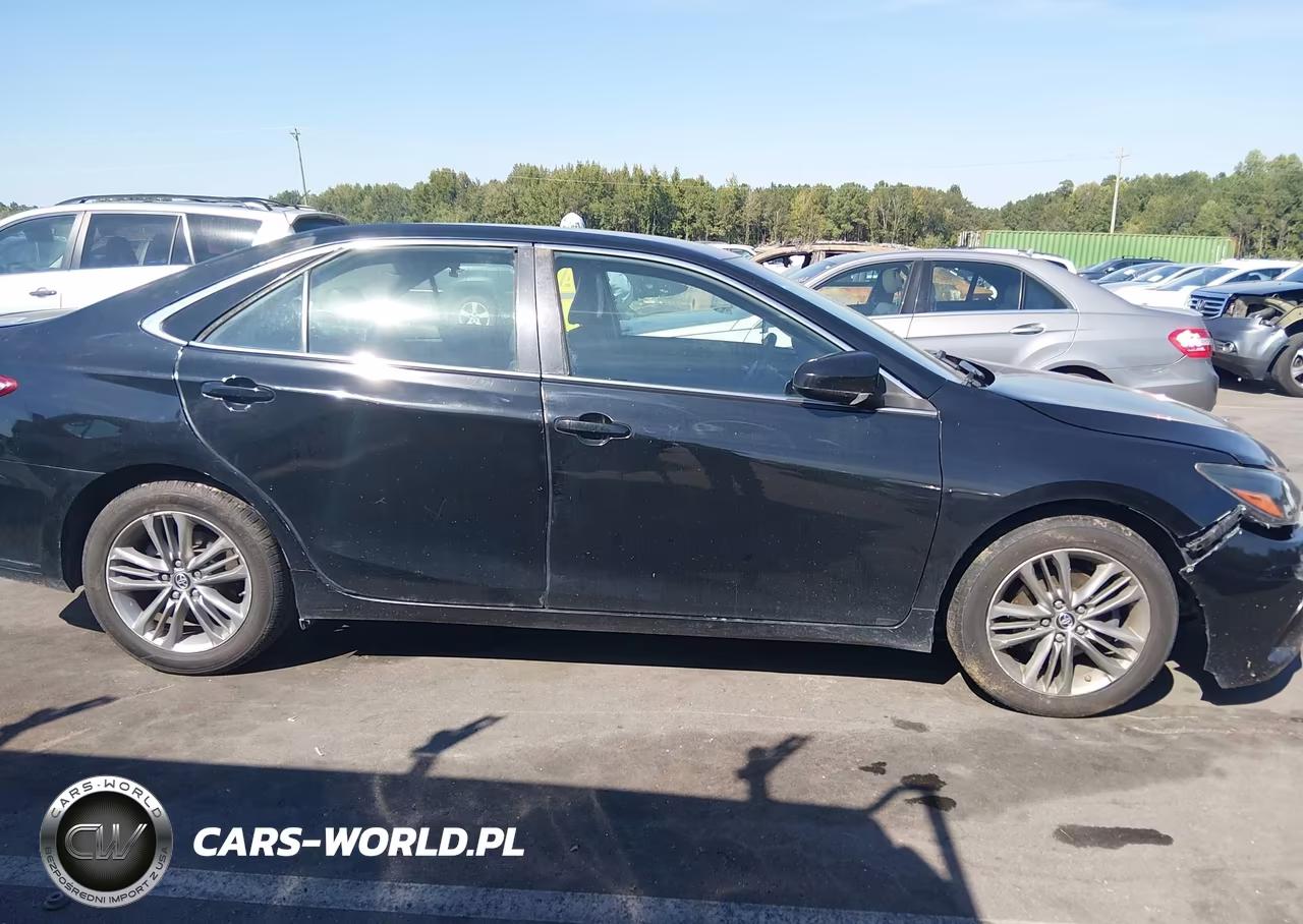 2015 Toyota Camry Se VIN:4T1BF1FK4FU979699 - 13