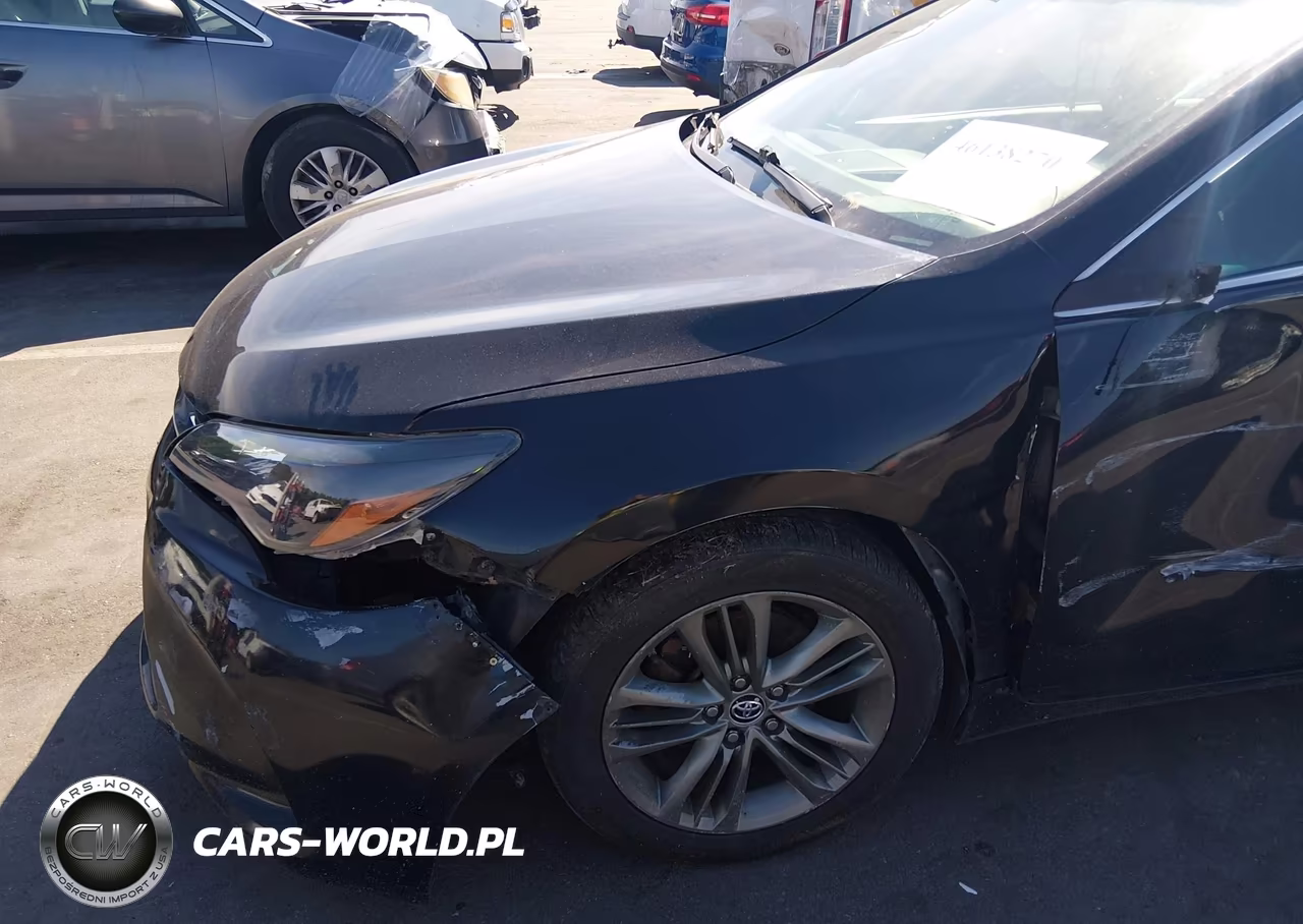 2015 Toyota Camry Se VIN:4T1BF1FK4FU979699 - 17