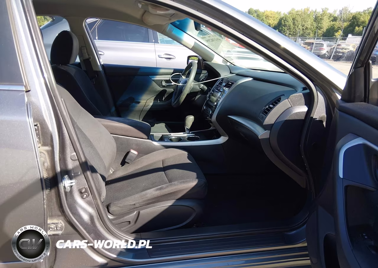 2015 Nissan Altima 2.5 S VIN:1N4AL3AP7FC105978 - 5