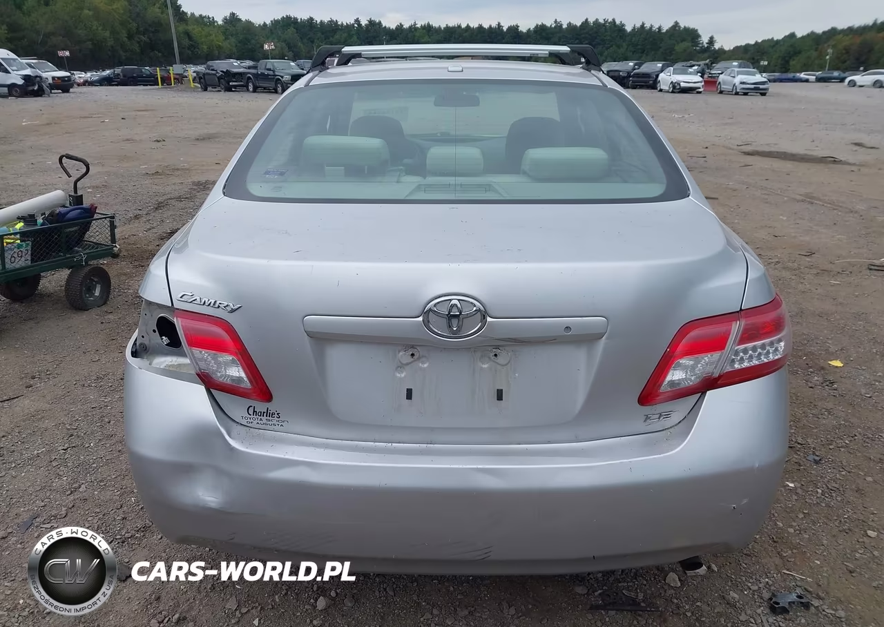 2010 Toyota Camry Le VIN:4T4BF3EK7AR049033 - 17