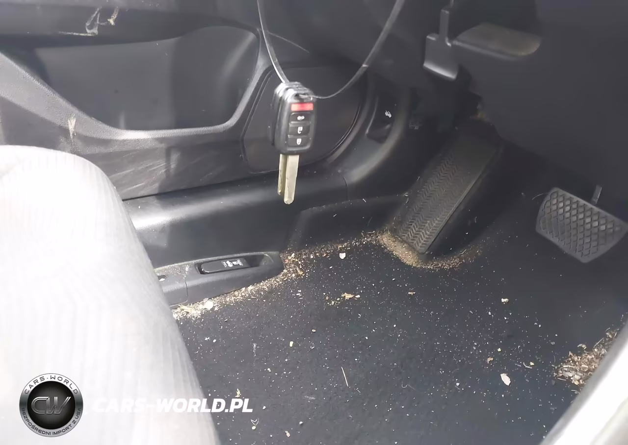 2017 Honda Accord Lx VIN:1HGCR2F31HA212977 - 11