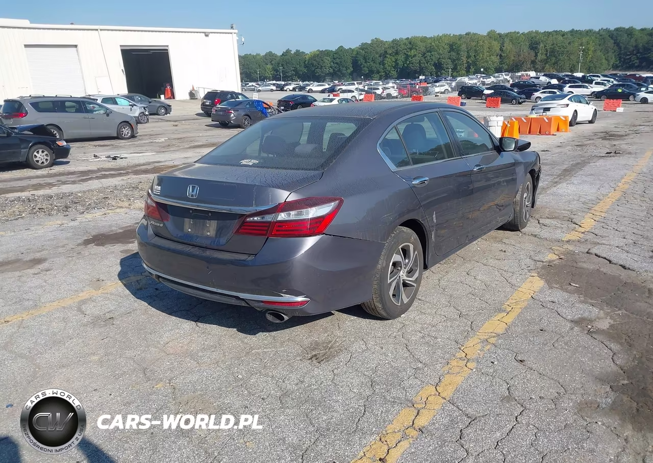 2017 Honda Accord Lx VIN:1HGCR2F31HA212977 - 4