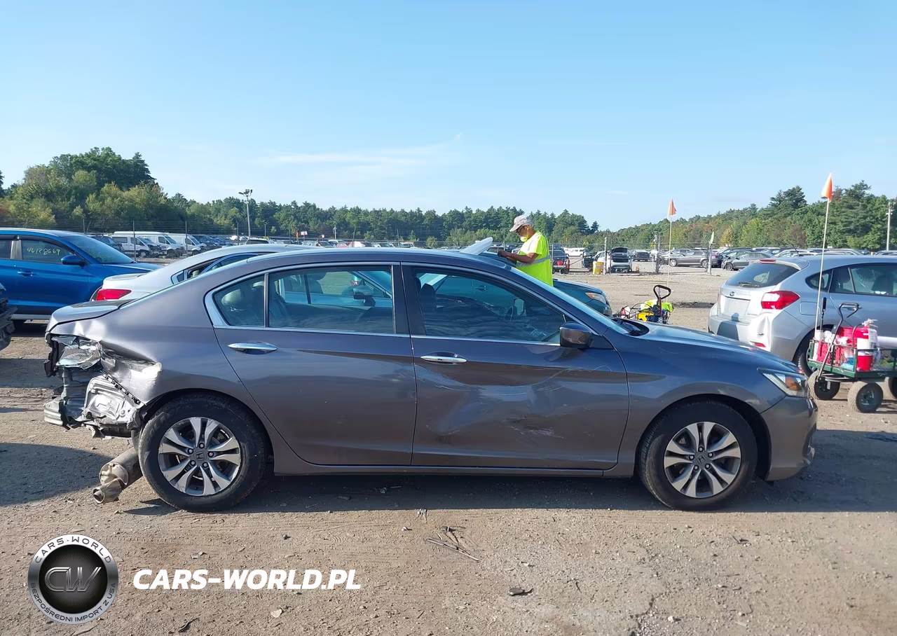 2015 HONDA ACCORD LX VIN:1HGCR2F38FA148661 - 14