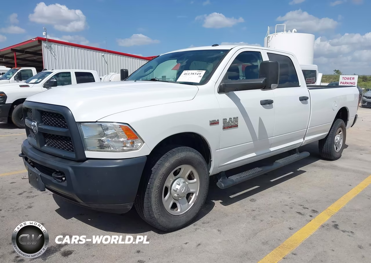 2018 Ram 3500 Tradesman 4X2 8' Box VIN:3C63R2GT4JG318495 - 2