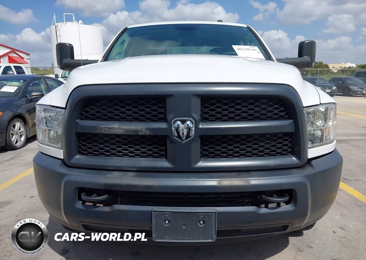 2018 Ram 3500 Tradesman 4X2 8' Box VIN:3C63R2GT4JG318495 - 6