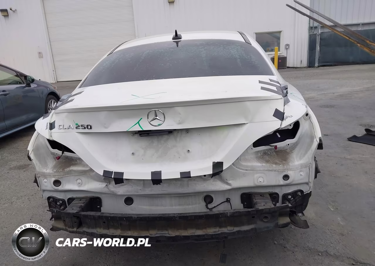 2018 Mercedes-Benz Cla 250 VIN:WDDSJ4EB9JN609038 - 17