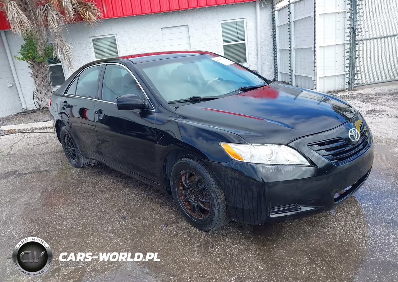 2008 Toyota Camry Le – zdjęcie 1 z 12