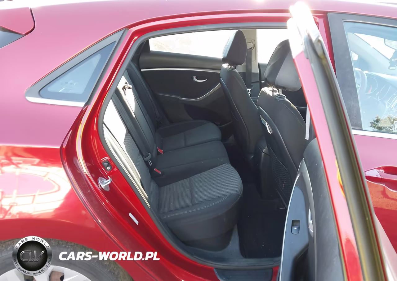 2017 Hyundai Elantra Gt VIN:KMHD35LH7HU360535 - 8