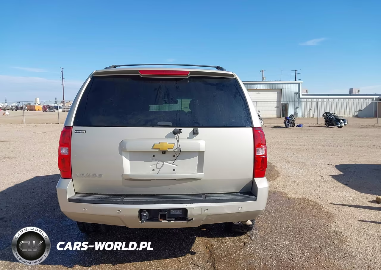 2013 Chevrolet Tahoe Ls VIN:1GNSCAE05DR327467 - 16