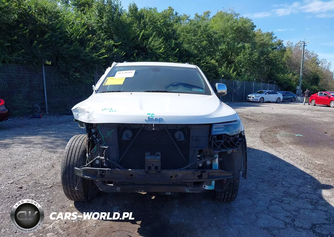2021 Jeep Grand Cherokee Limited 4X4 VIN:1C4RJFBG2MC564898 - 13