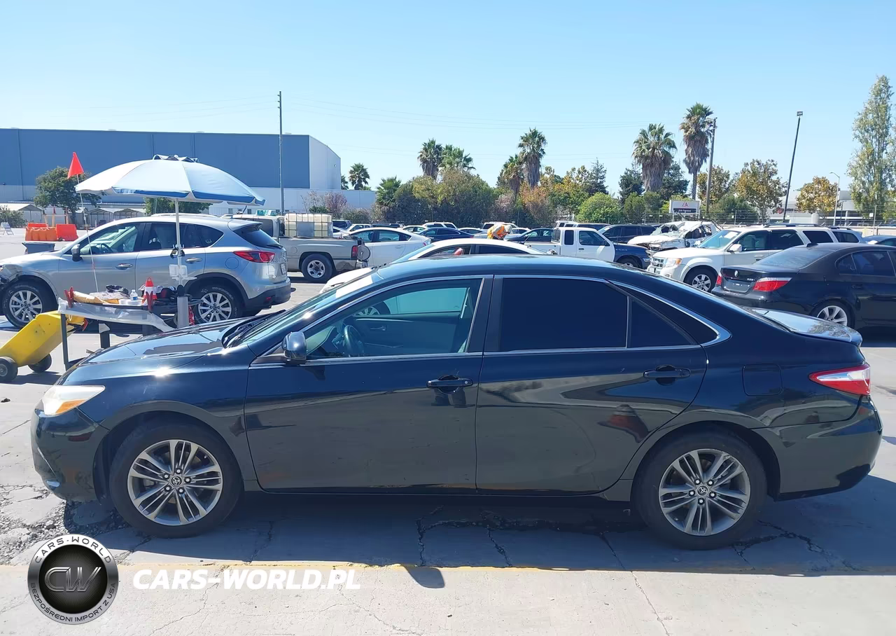 2016 Toyota Camry Se VIN:4T1BF1FK8GU550700 - 15