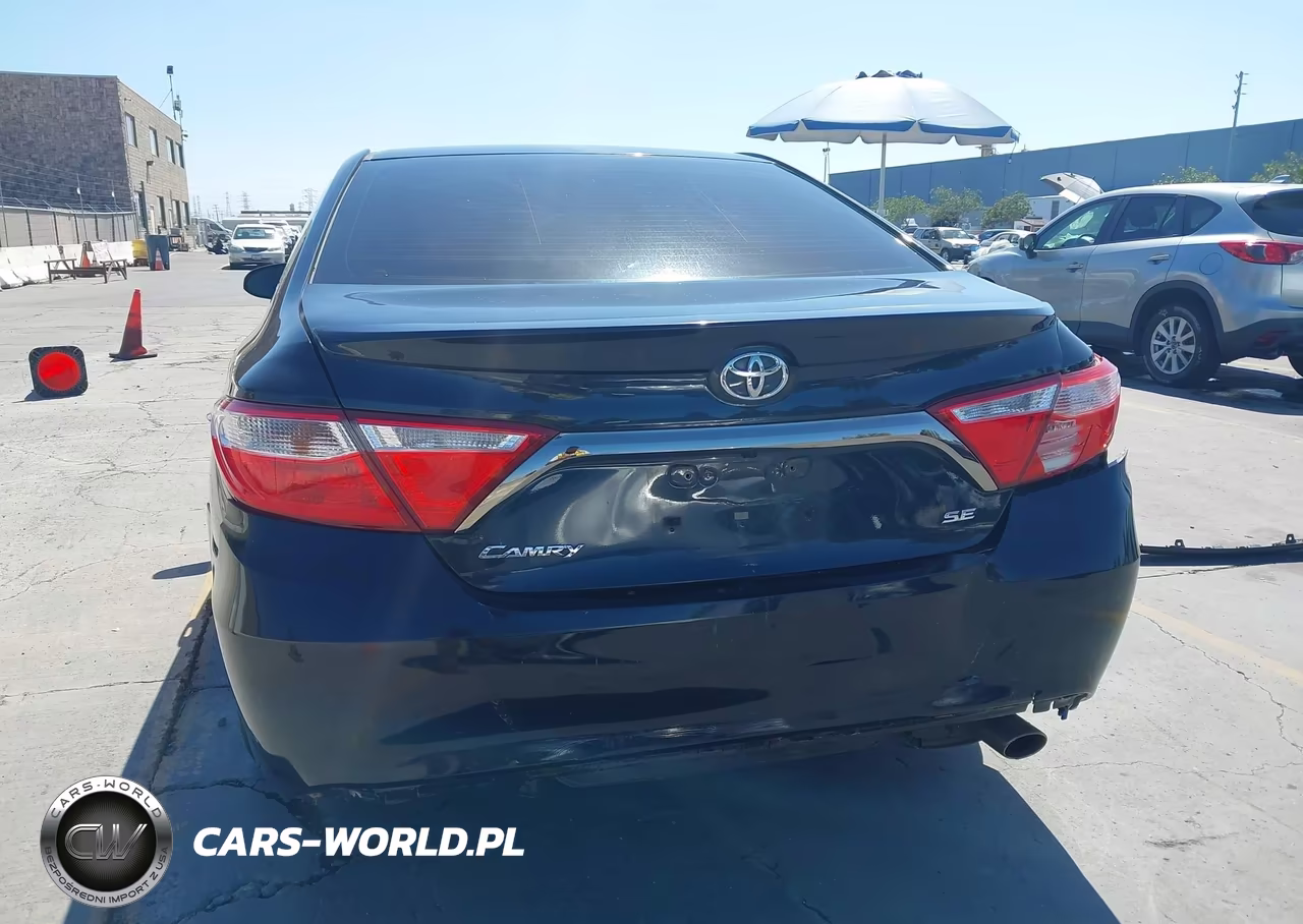 2016 Toyota Camry Se VIN:4T1BF1FK8GU550700 - 6