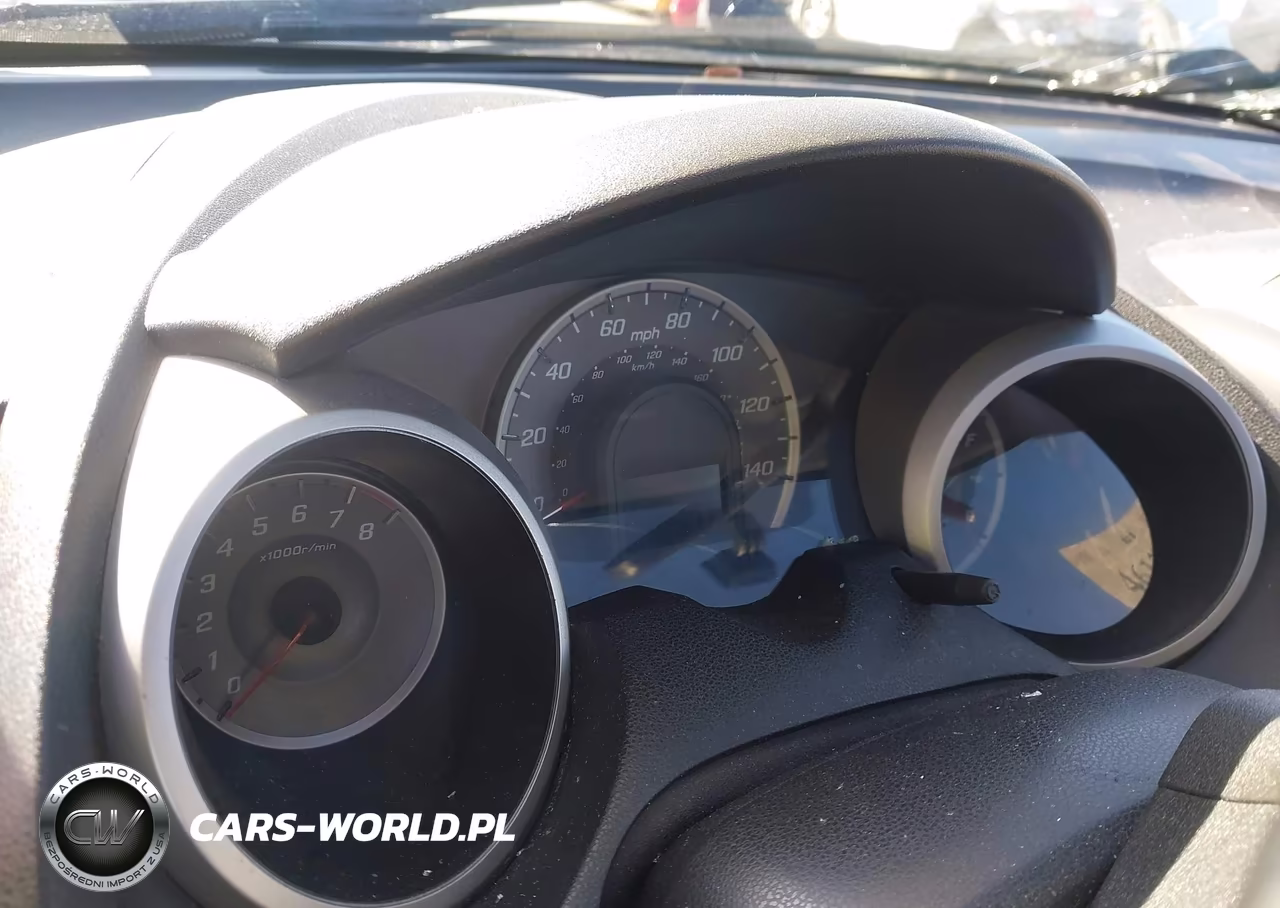2011 Honda Fit Sport VIN:JHMGE8H50BC012129 - 7