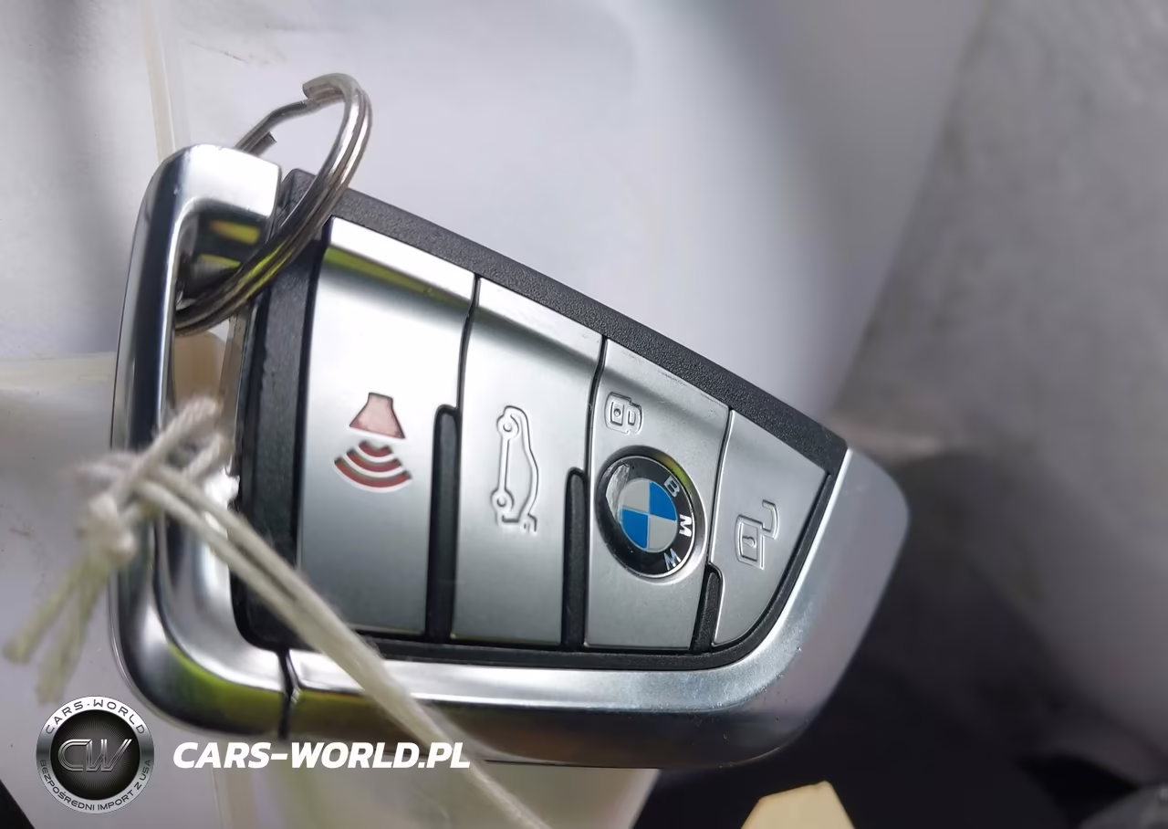 2020 BMW X3 xDrive30I VIN:5UXTY5C09L9C93526 - 11