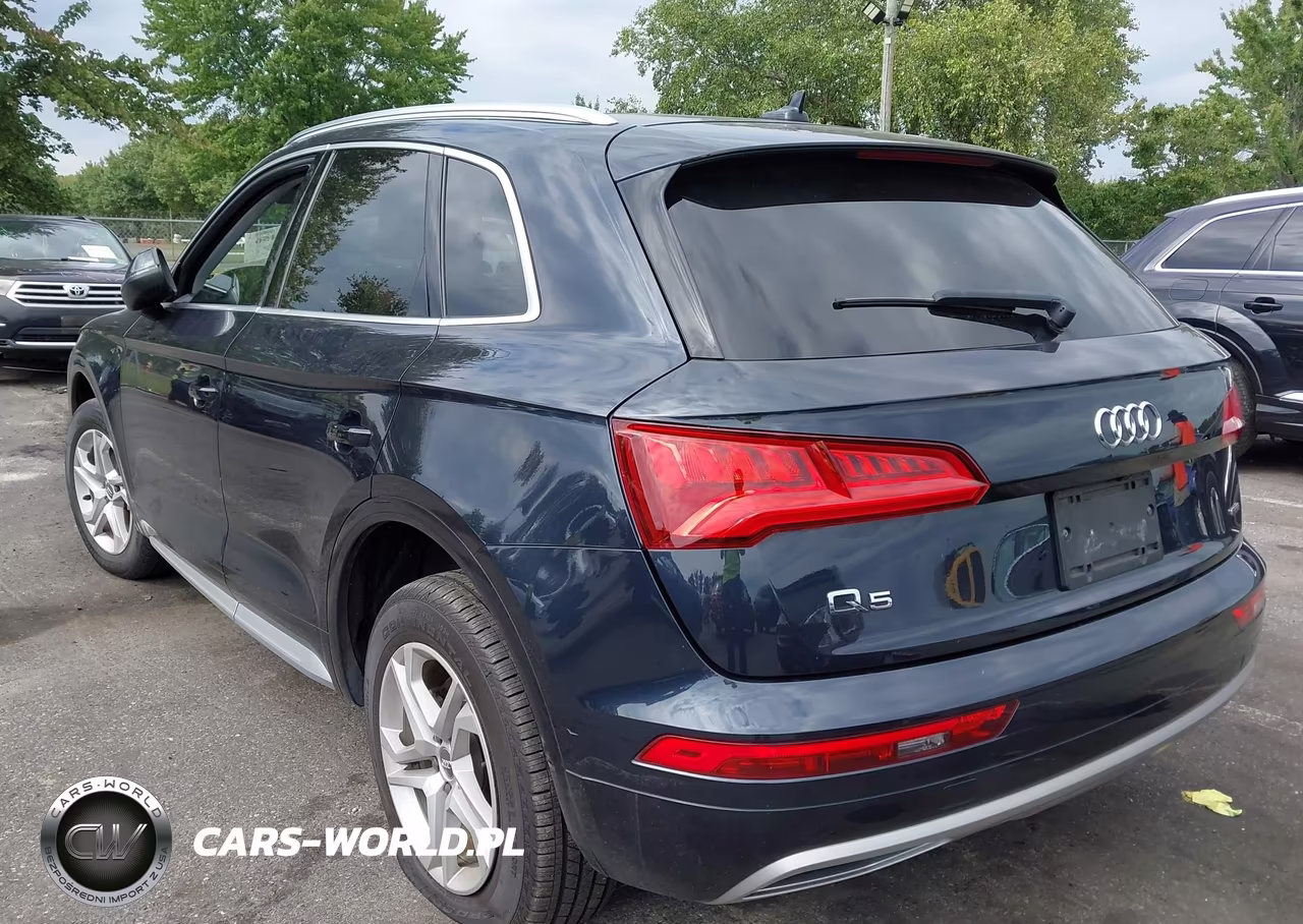 2019 Audi Q5 45 Premium VIN:WA1ANAFY7K2030509 - 3