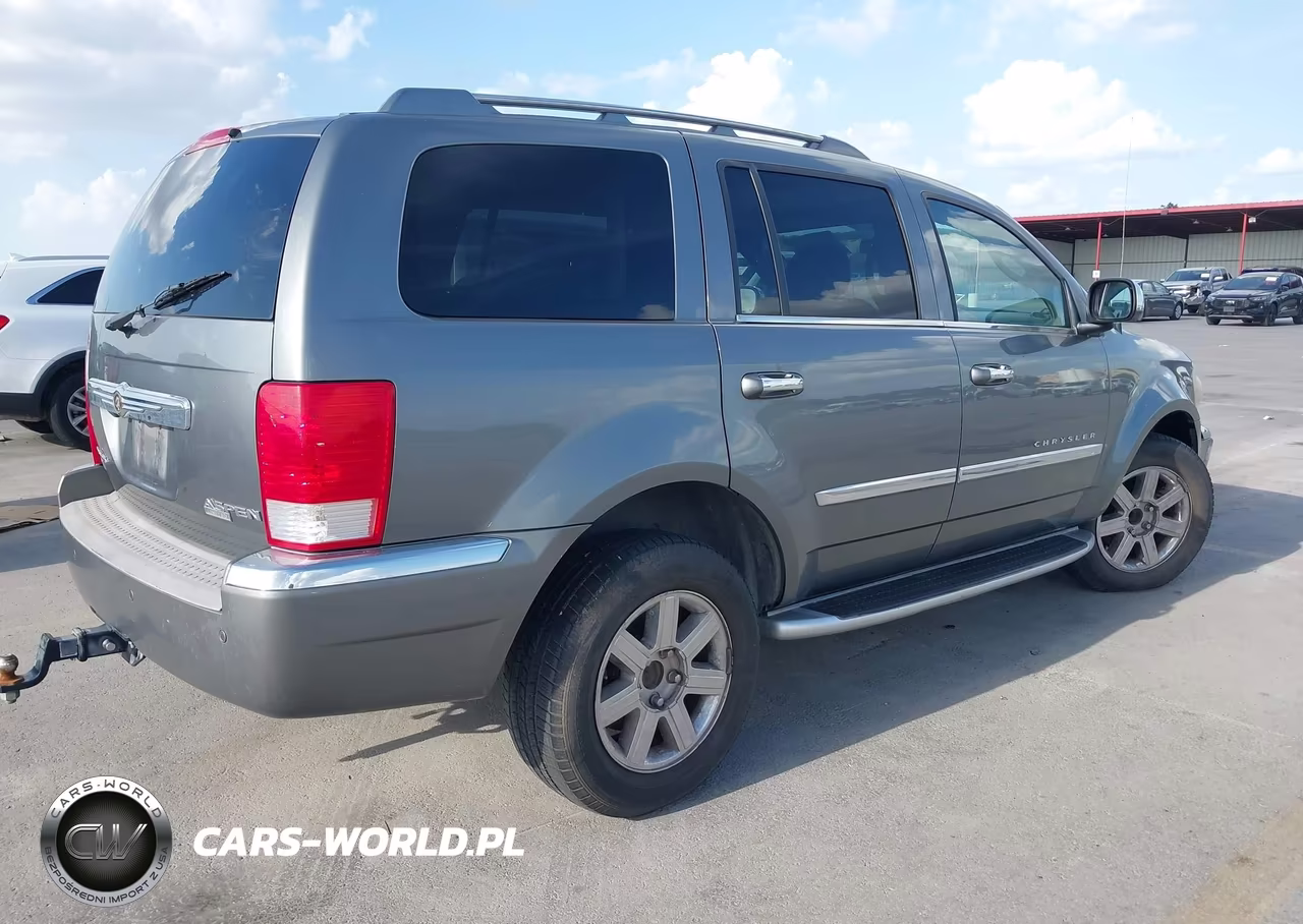 2009 Chrysler Aspen Limited VIN:1A8HX58P69F707555 - 4