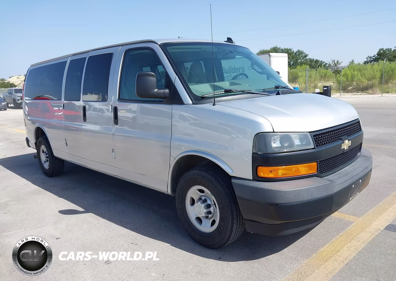 2019 Chevrolet Express 3500 Ls VIN:1GAZGNFG1K1332880 - 1