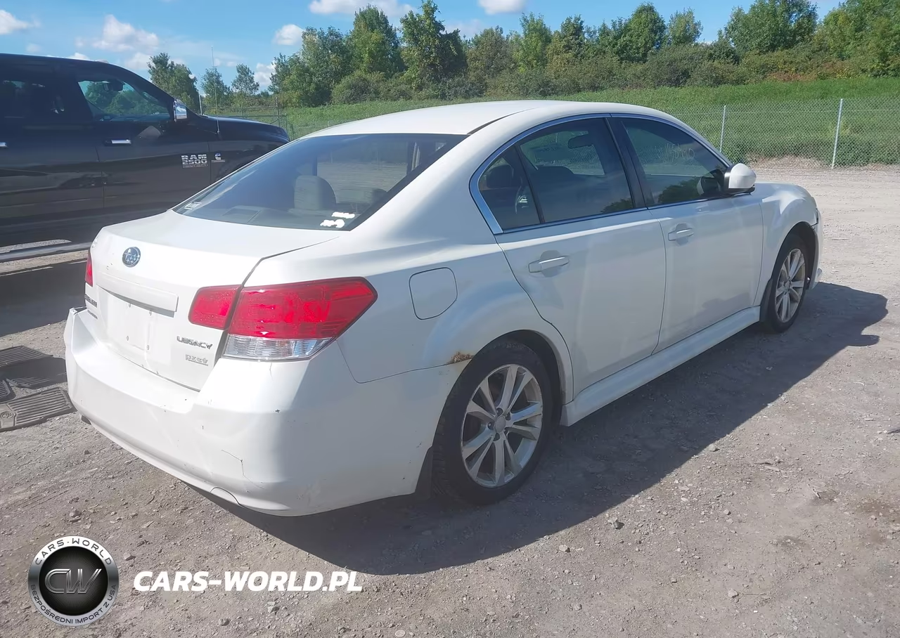2013 Subaru Legacy 2.5I Premium VIN:4S3BMBG69D3022098 - 4