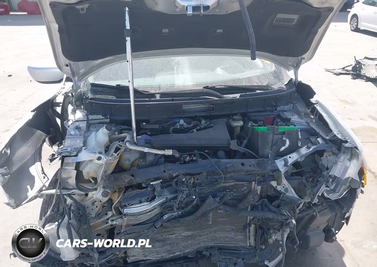 2017 Nissan Rogue S VIN:KNMAT2MT4HP564829 - 10