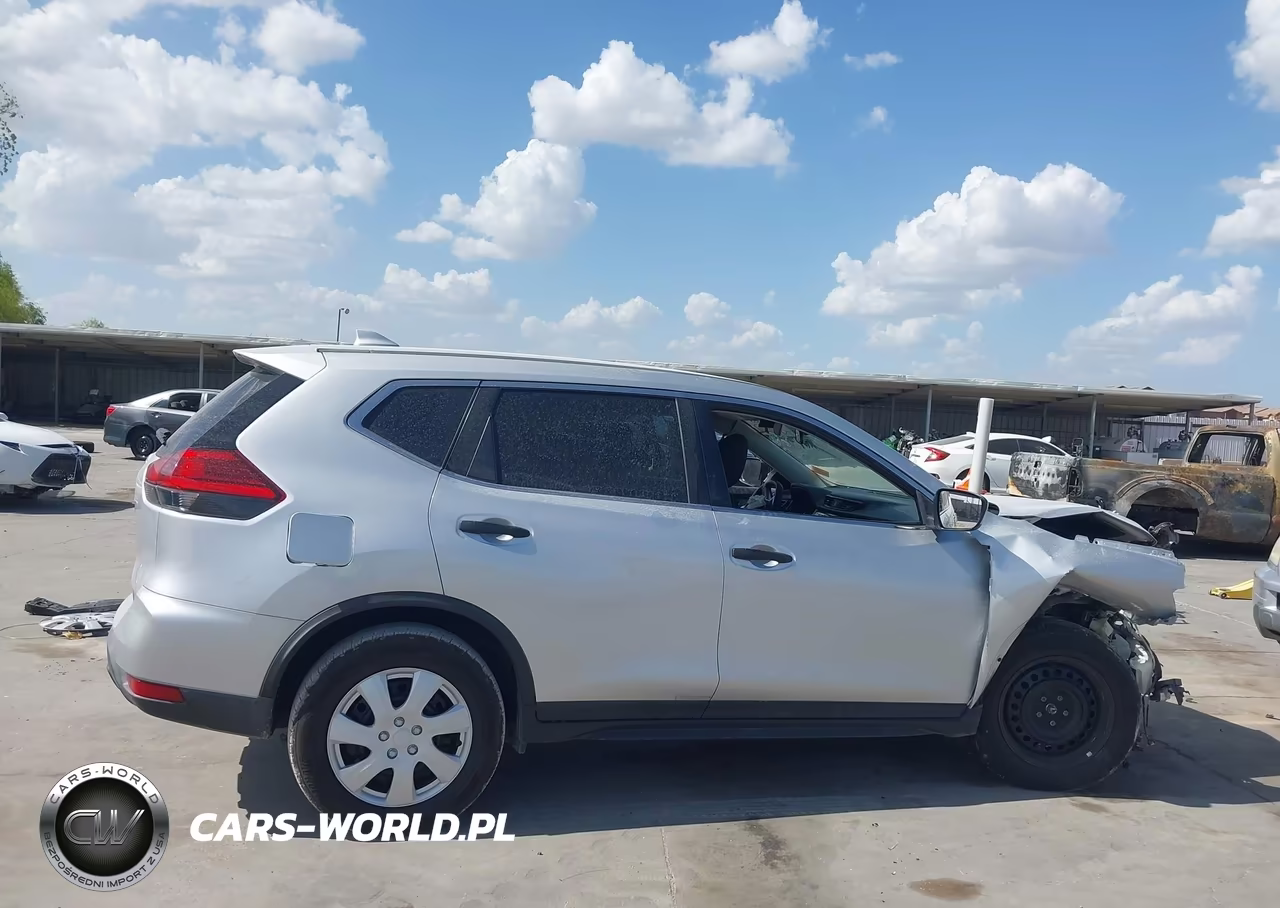 2017 Nissan Rogue S VIN:KNMAT2MT4HP564829 - 14