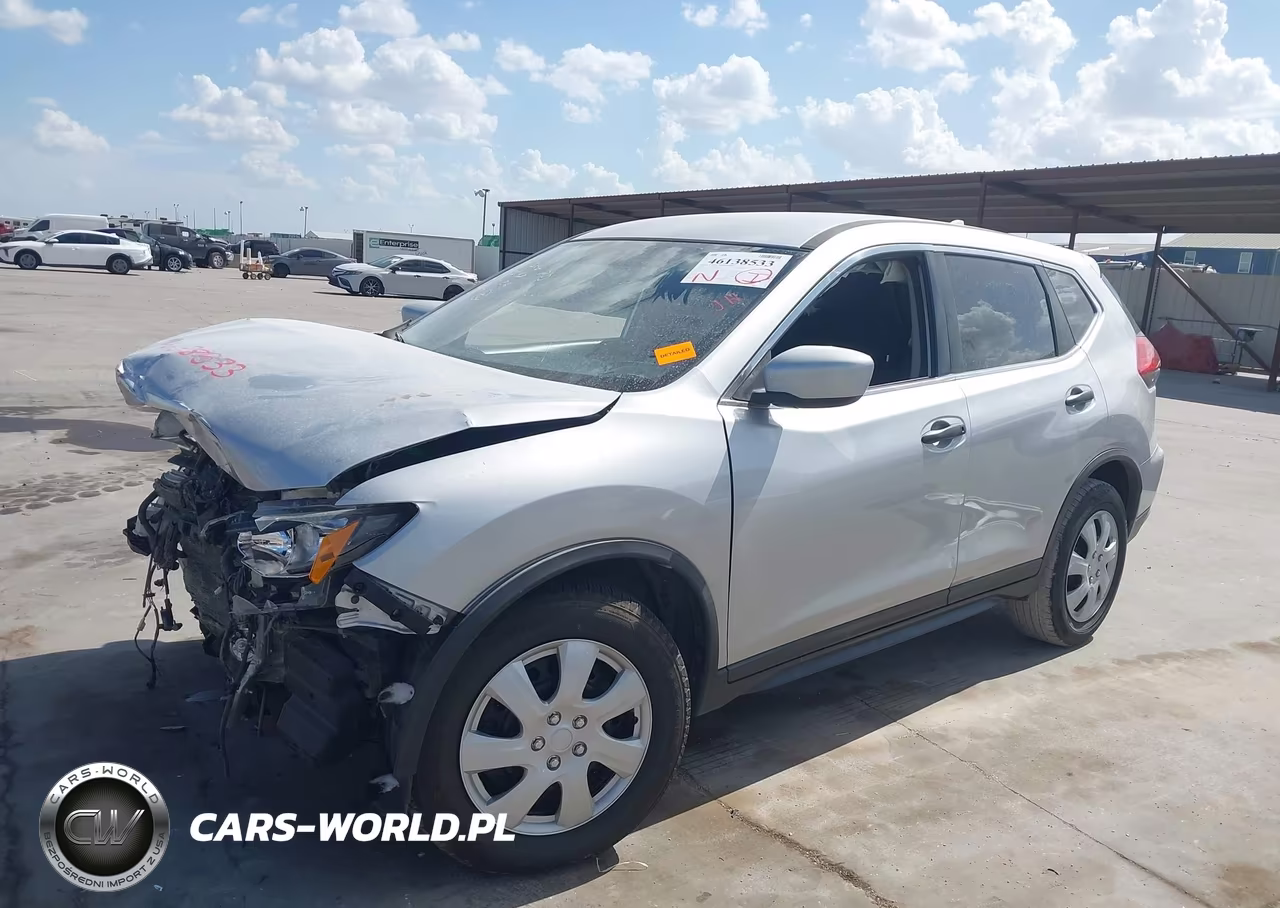 2017 Nissan Rogue S VIN:KNMAT2MT4HP564829 - 2