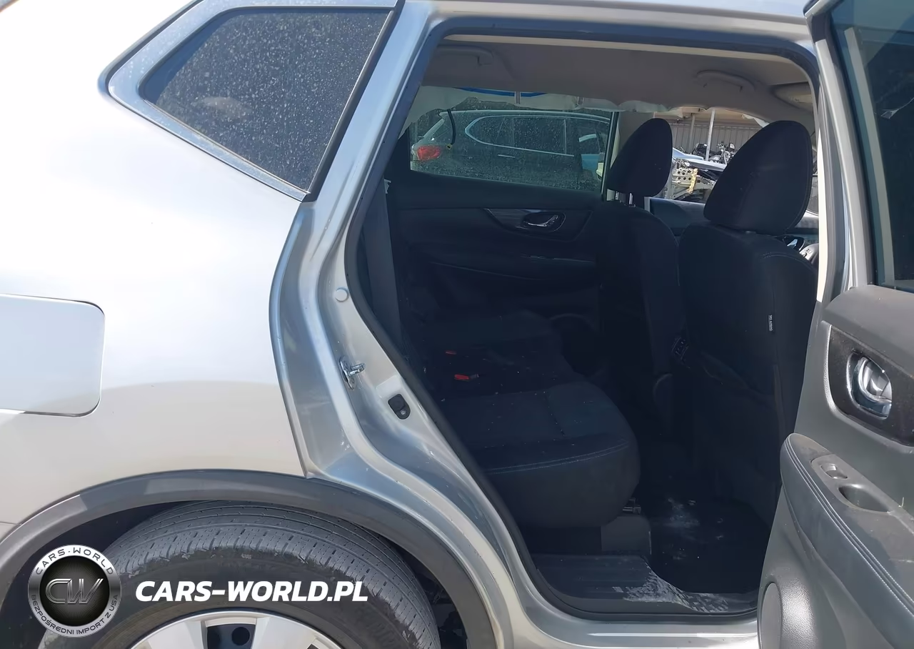 2017 Nissan Rogue S VIN:KNMAT2MT4HP564829 - 8