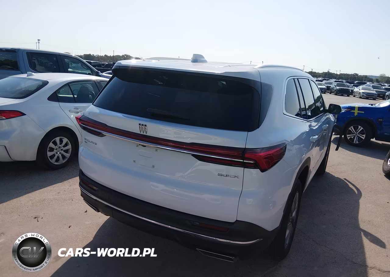 2025 Buick Enclave Preferred Fwd VIN:5GAEVARS7SJ252084 - 17