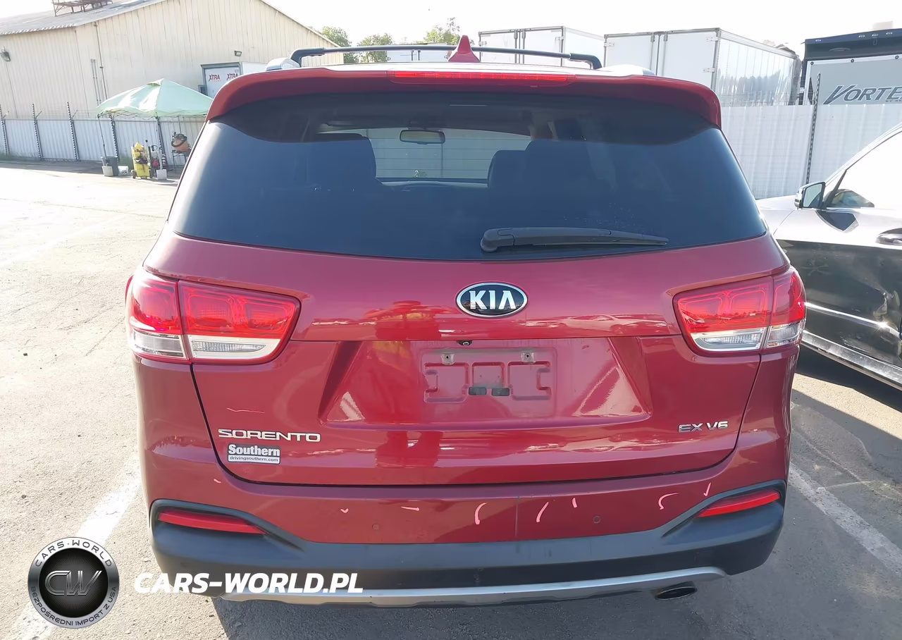 2016 Kia Sorento 3.3L Ex VIN:5XYPH4A5XGG153465 - 16