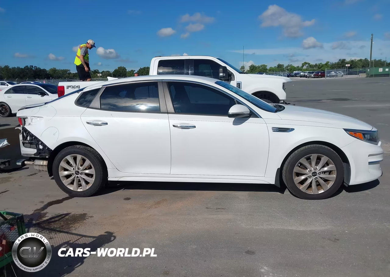 2018 Kia Optima Lx VIN:5XXGT4L32JG257096 - 14