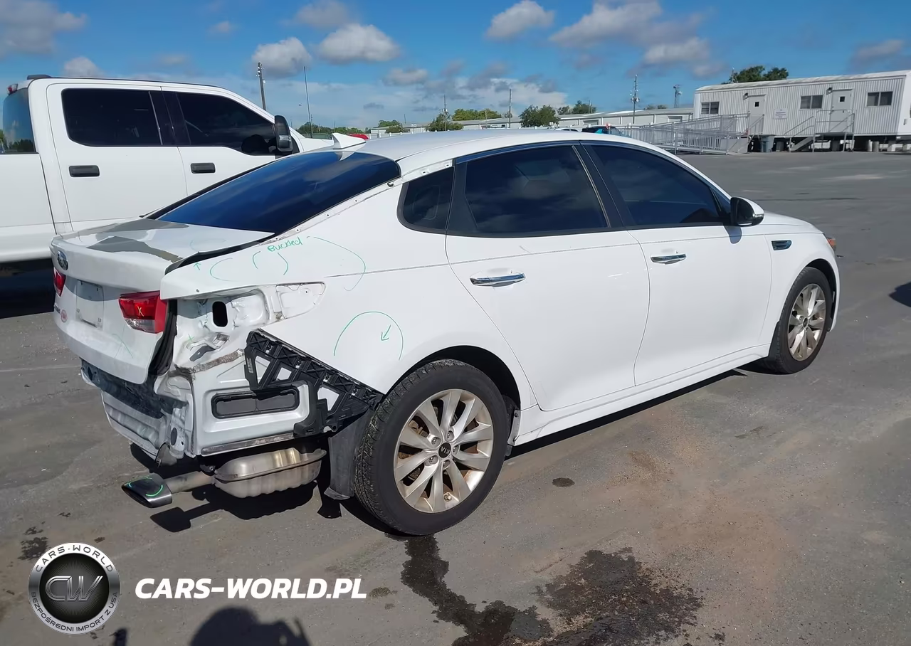 2018 Kia Optima Lx VIN:5XXGT4L32JG257096 - 4