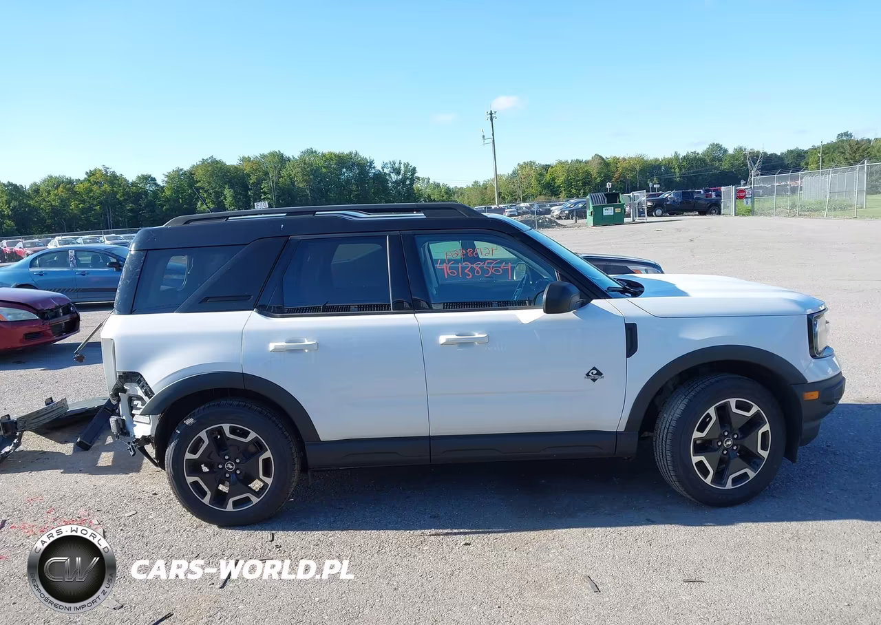 2021 Ford Bronco Sport Outer Banks VIN:3FMCR9C69MRB29489 - 14