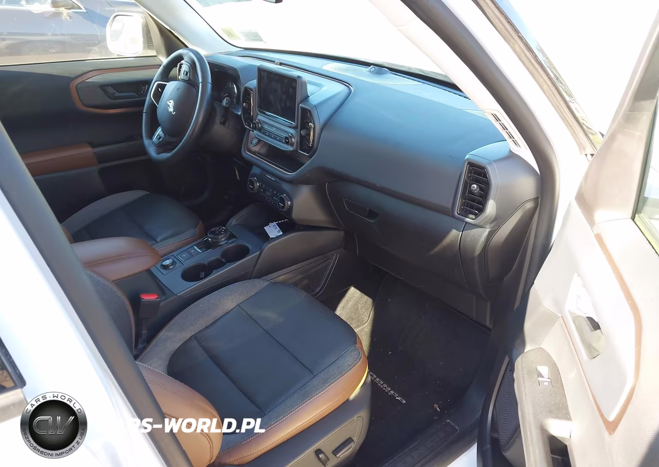 2021 Ford Bronco Sport Outer Banks VIN:3FMCR9C69MRB29489 - 5