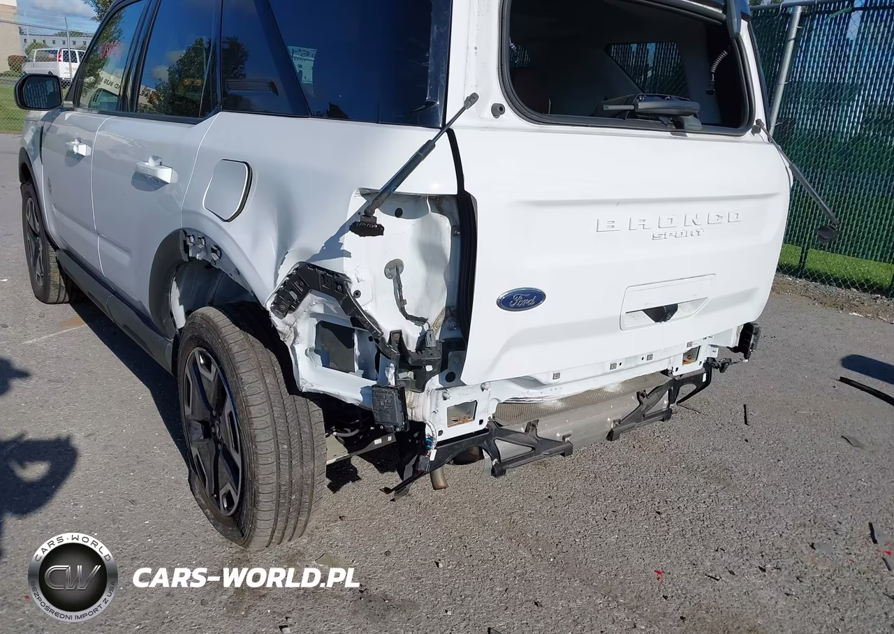2021 Ford Bronco Sport Outer Banks VIN:3FMCR9C69MRB29489 - 6