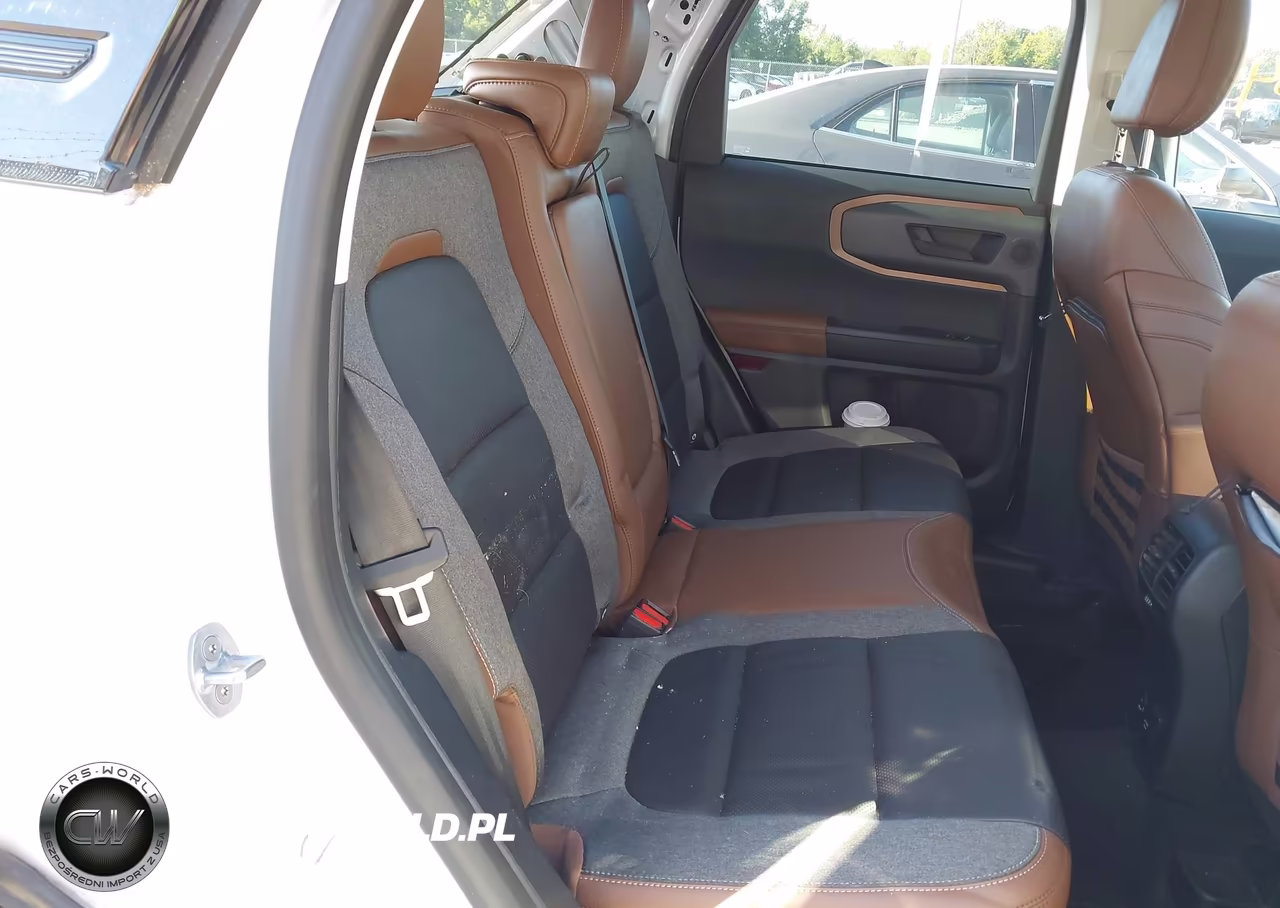 2021 Ford Bronco Sport Outer Banks VIN:3FMCR9C69MRB29489 - 8