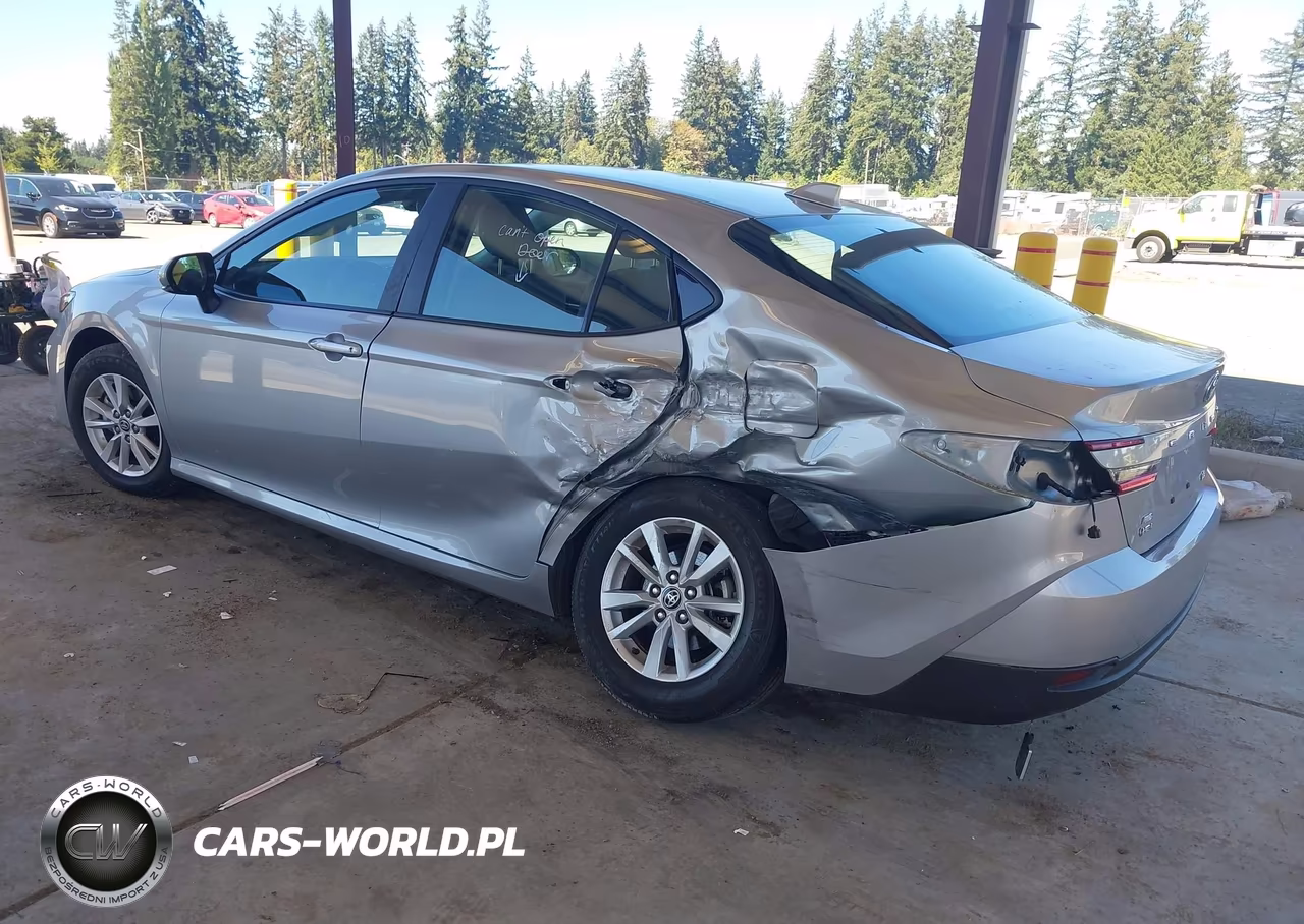 2025 Toyota Camry Le VIN:4T1DBADK3SU009103 - 3