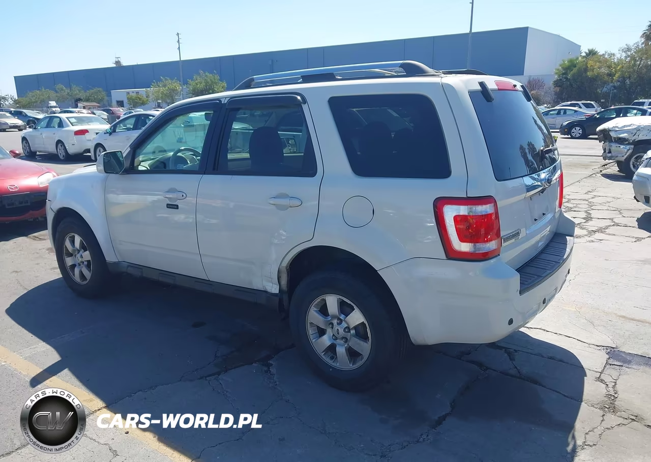 2010 Ford Escape Limited VIN:1FMCU0E74AKC97282 - 3