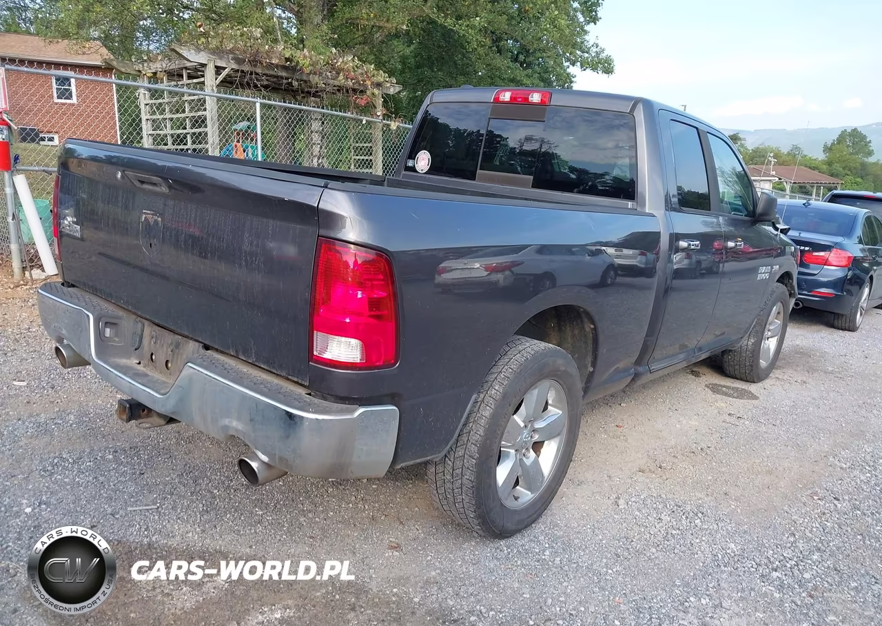 2015 Ram 1500 Big Horn VIN:1C6RR6GTXFS658283 - 4