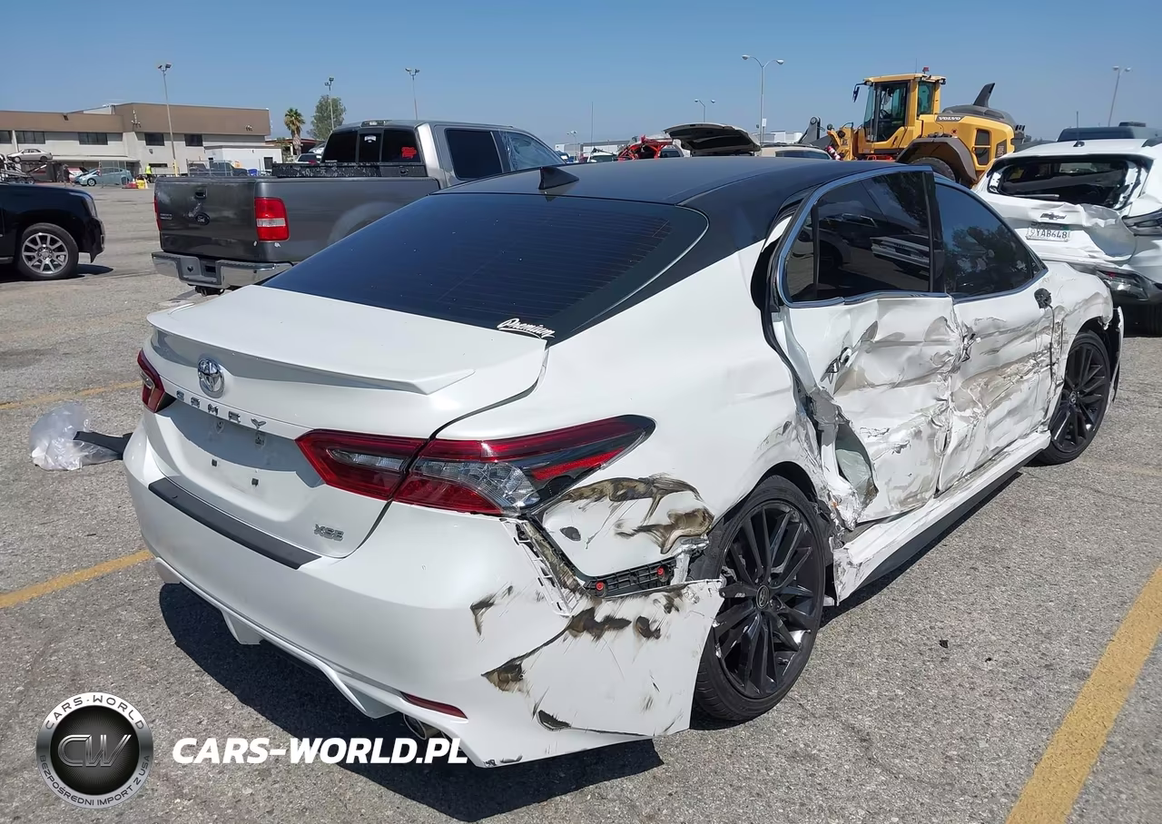 2022 Toyota Camry Xse VIN:4T1K61AK2NU005175 - 4