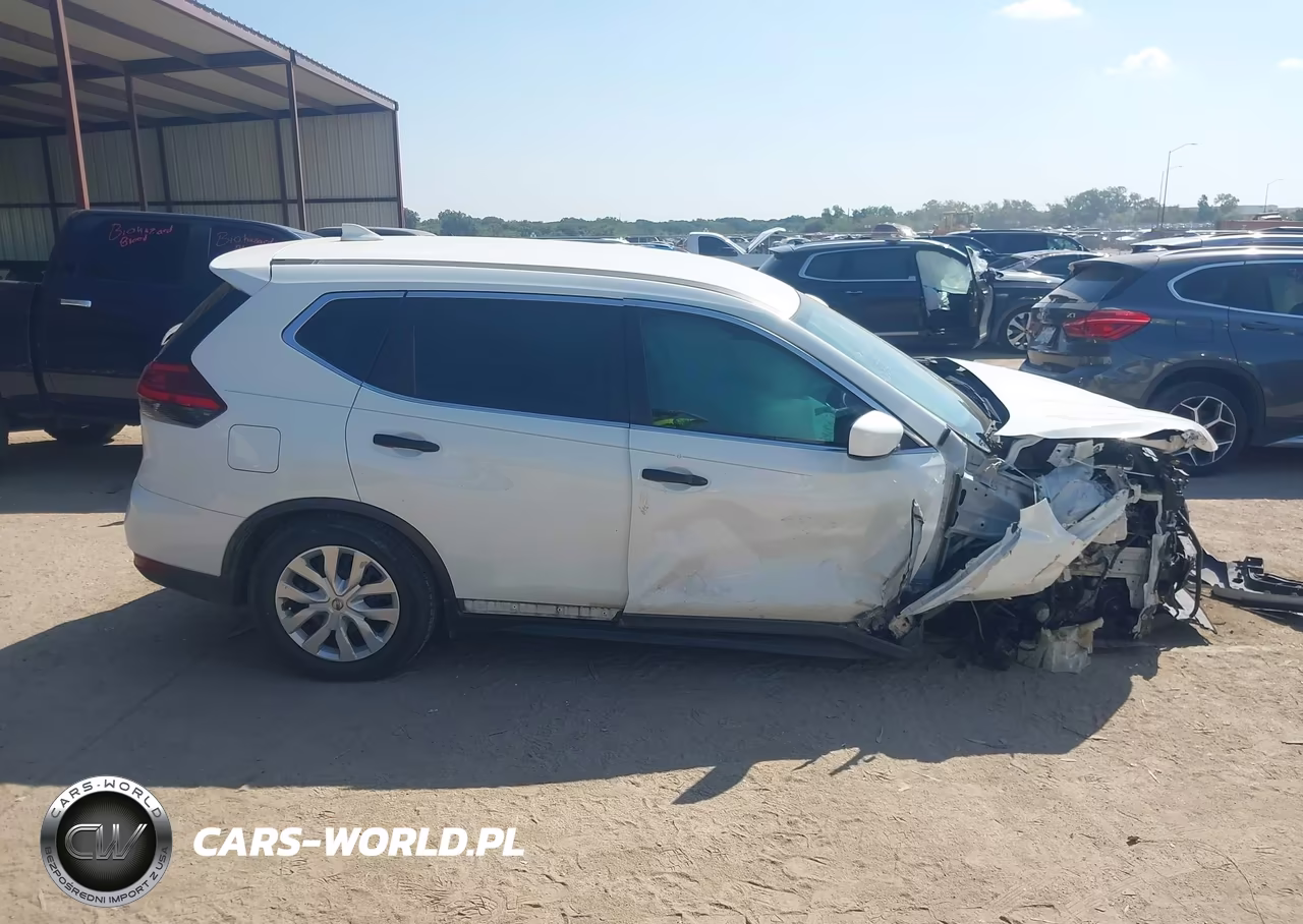 2017 Nissan Rogue S VIN:KNMAT2MT7HP573170 - 14