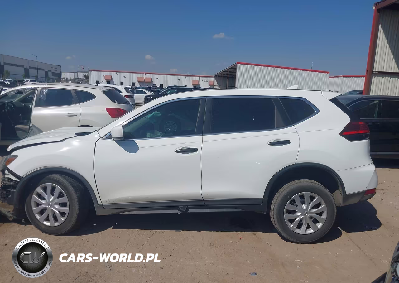 2017 Nissan Rogue S VIN:KNMAT2MT7HP573170 - 15